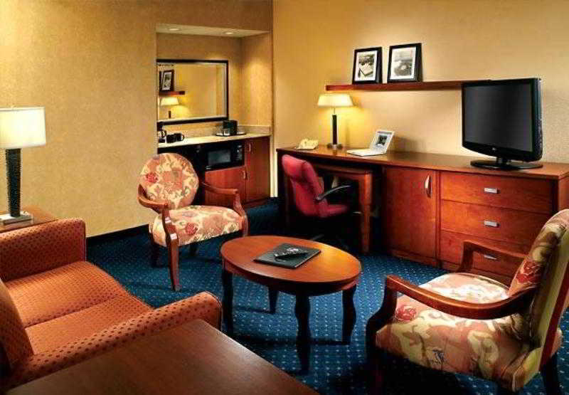 מלון Courtyard By Marriott Atlanta Executive Park/Emory חדר תמונה
