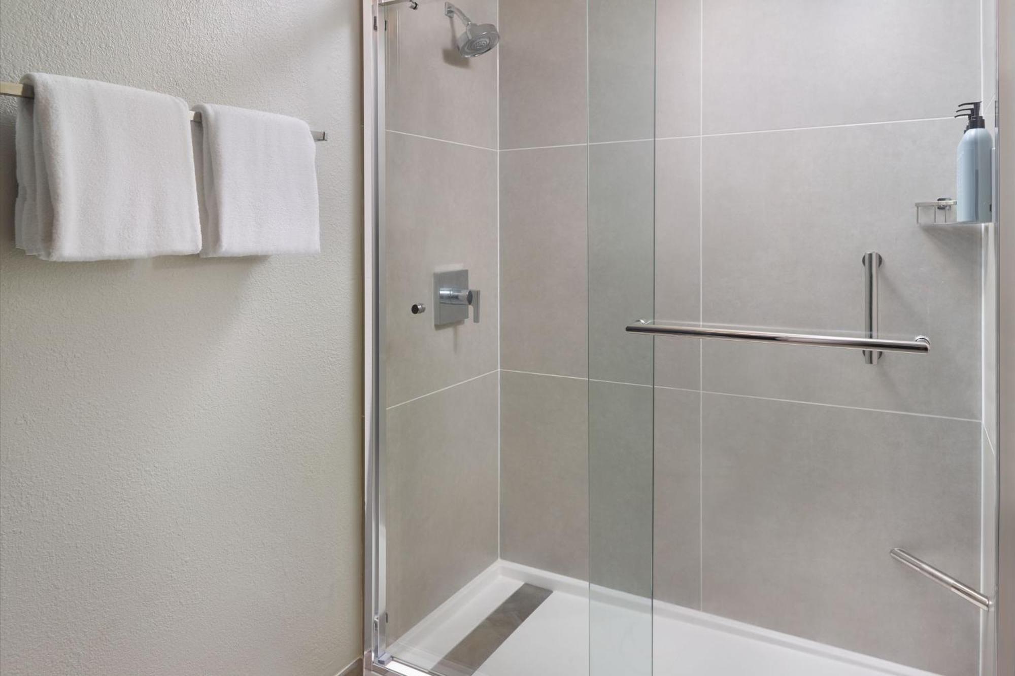 מלון Courtyard By Marriott Atlanta Executive Park/Emory מראה חיצוני תמונה
