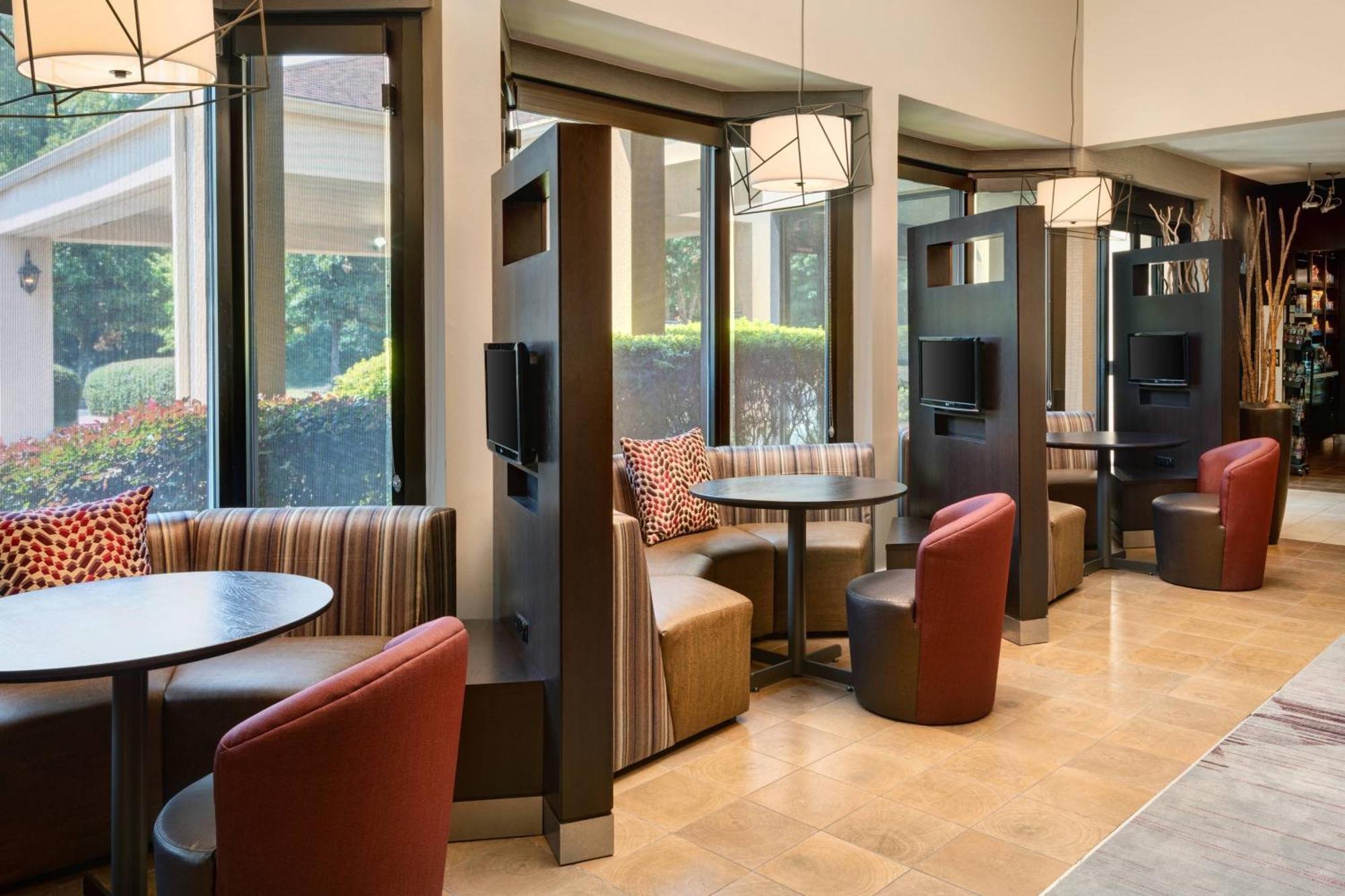 מלון Courtyard By Marriott Atlanta Executive Park/Emory מראה חיצוני תמונה