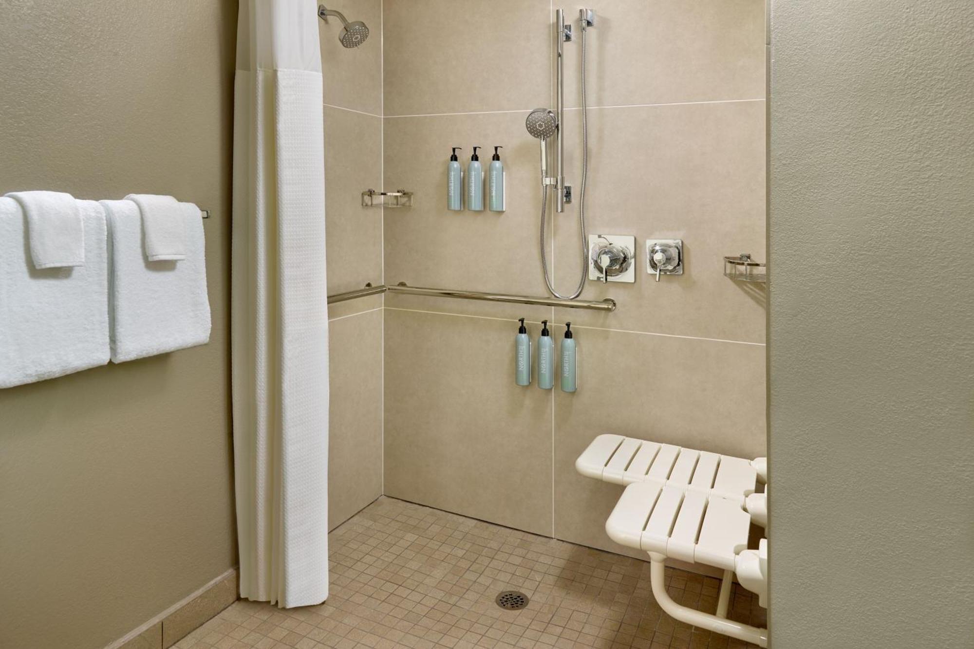 מלון Courtyard By Marriott Atlanta Executive Park/Emory מראה חיצוני תמונה